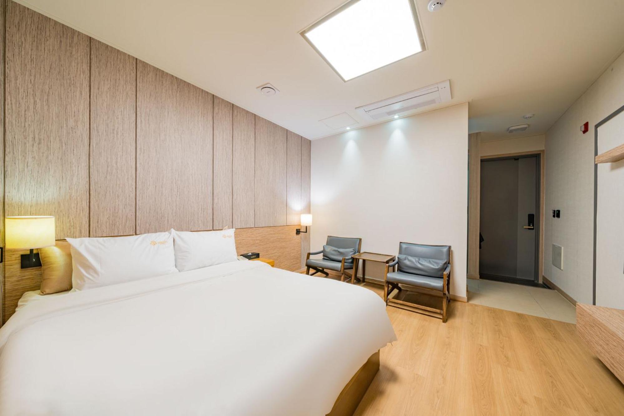 Yeosu Stay Hotel Quarto foto