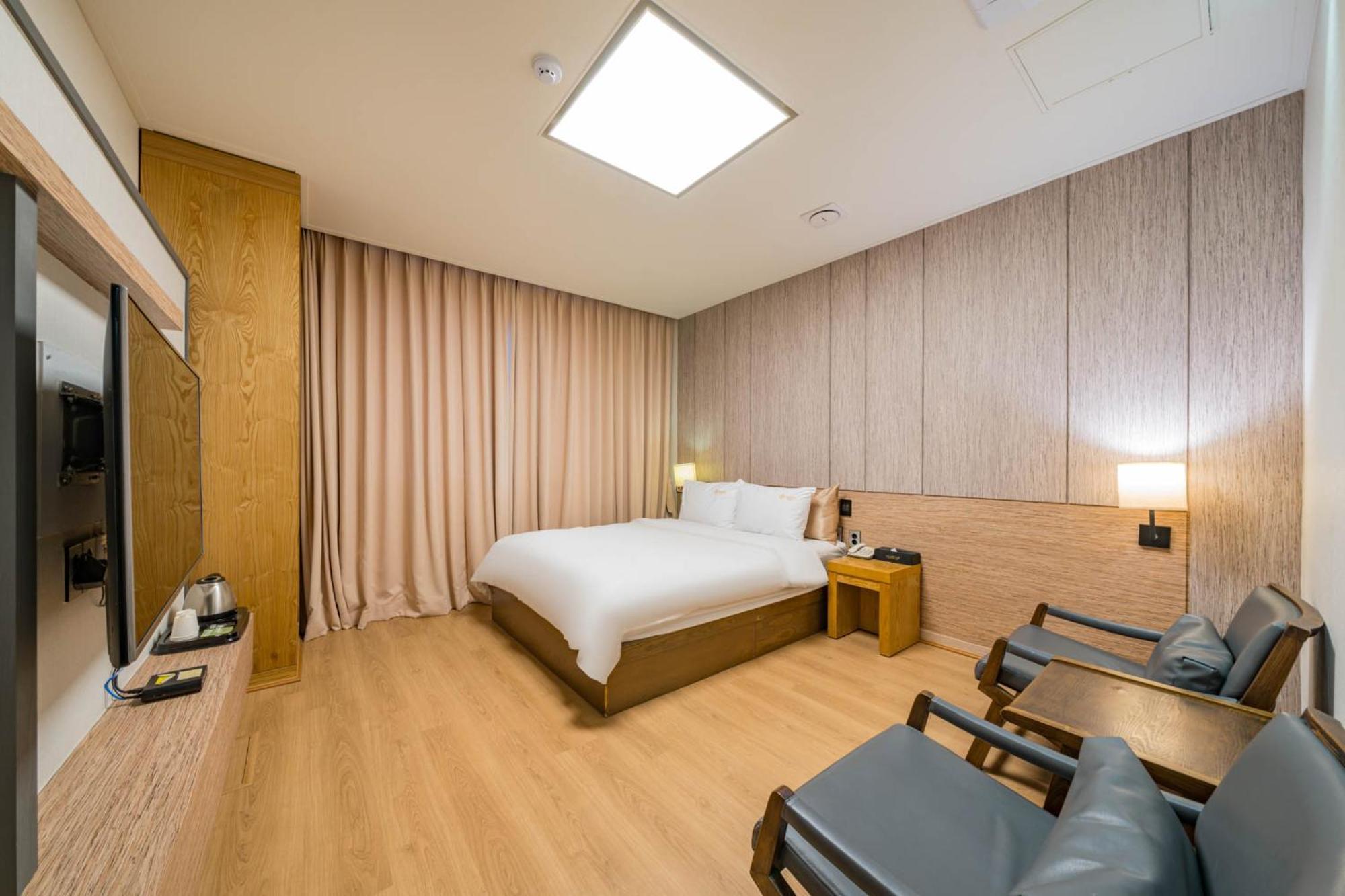 Yeosu Stay Hotel Quarto foto