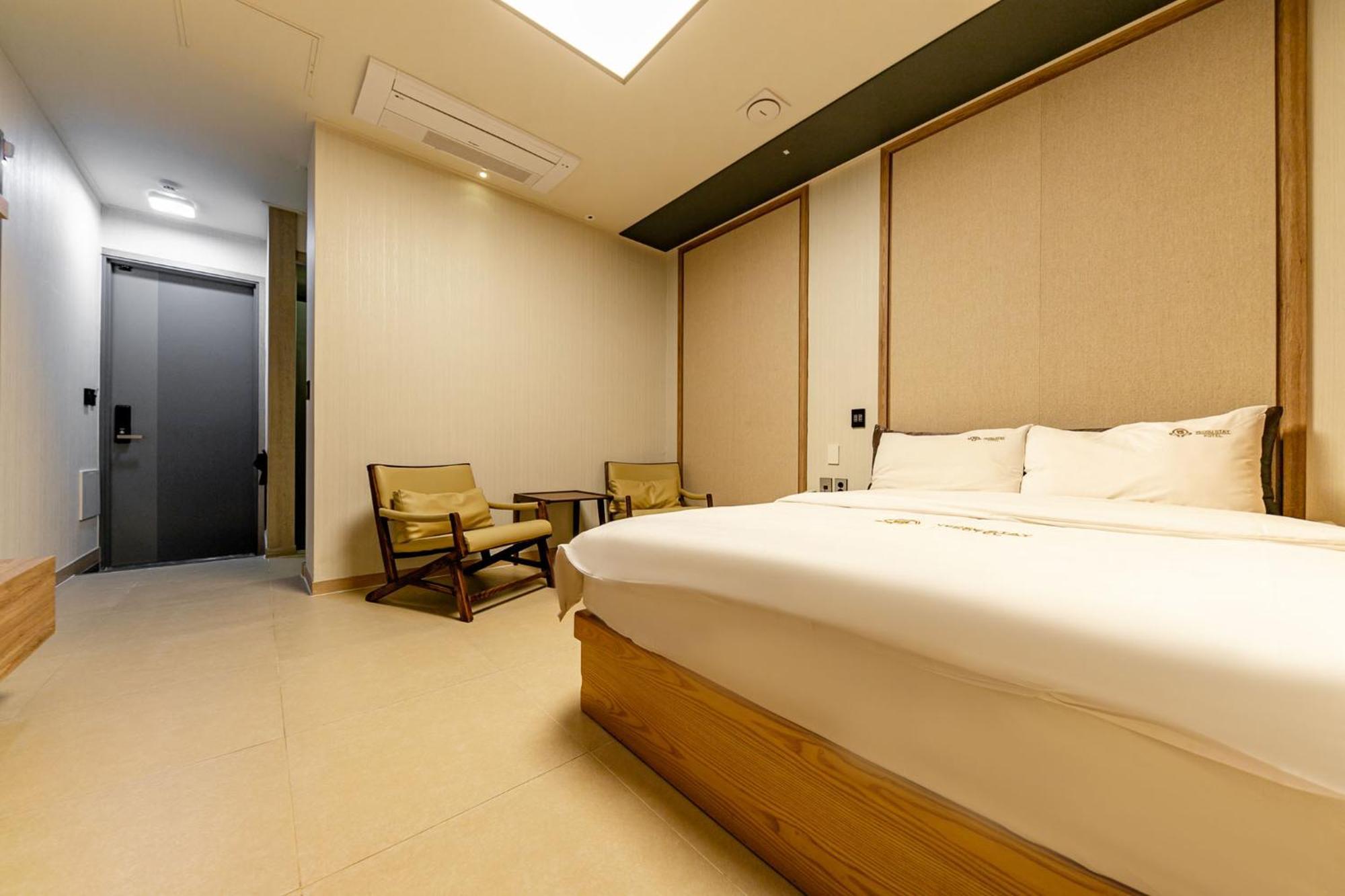 Yeosu Stay Hotel Quarto foto